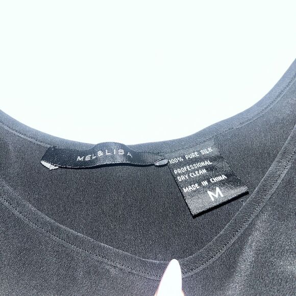 Mel & Lisa 100% Silk Black Tank Tops W Darts Medium - Picture 3 of 6